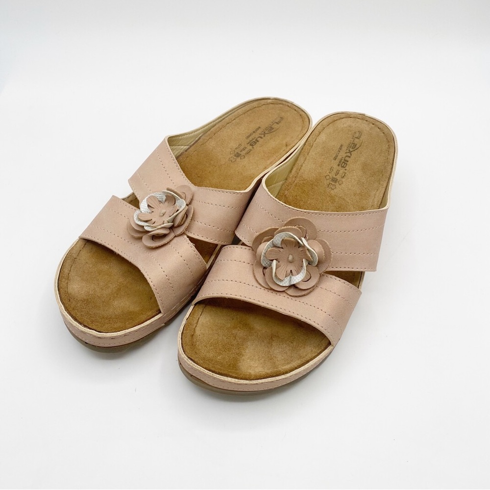 Flexus by Spring Step Sandals Slip onFloral Accent Comfort Casual Elegant Size 9 - Picture 3 of 9
